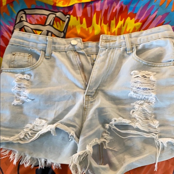 Retro ripped jean shorts - Picture 1 of 4